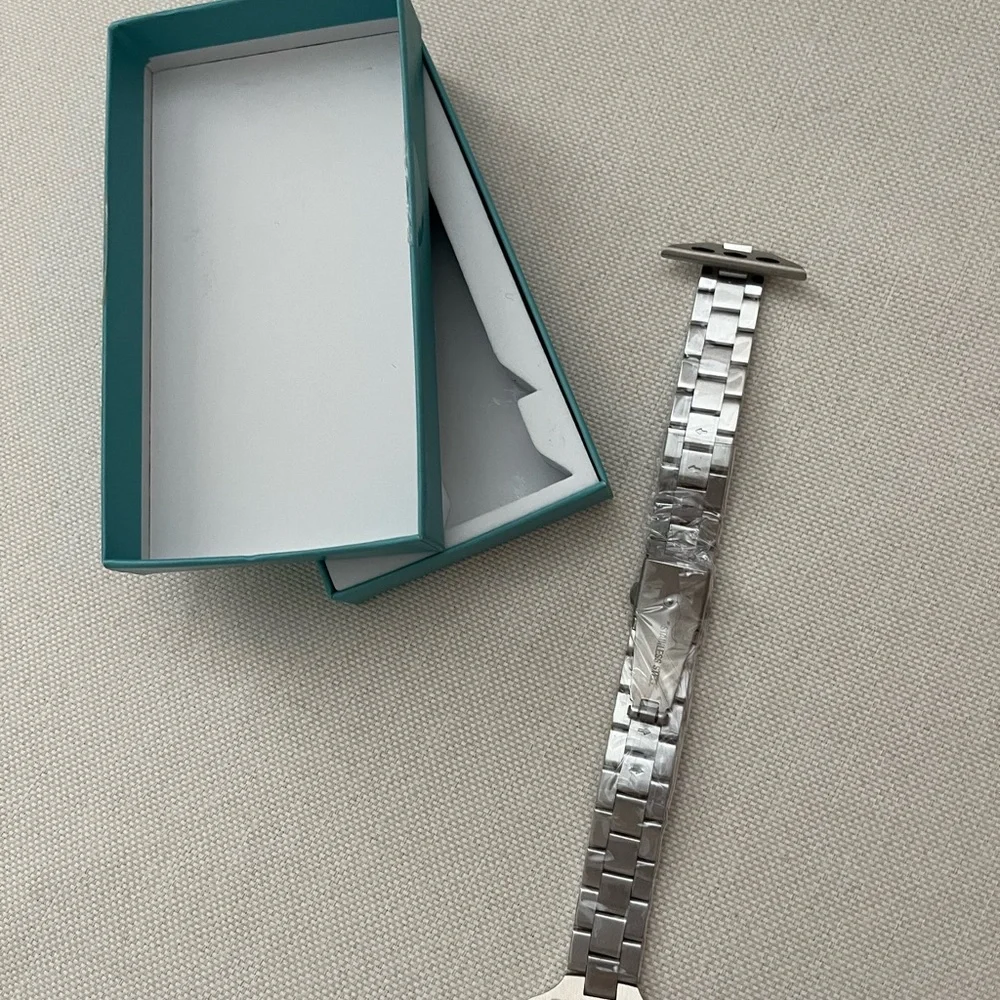 Apple Two-Tone Stainless Steel Apple Watch Band Gold & Silver